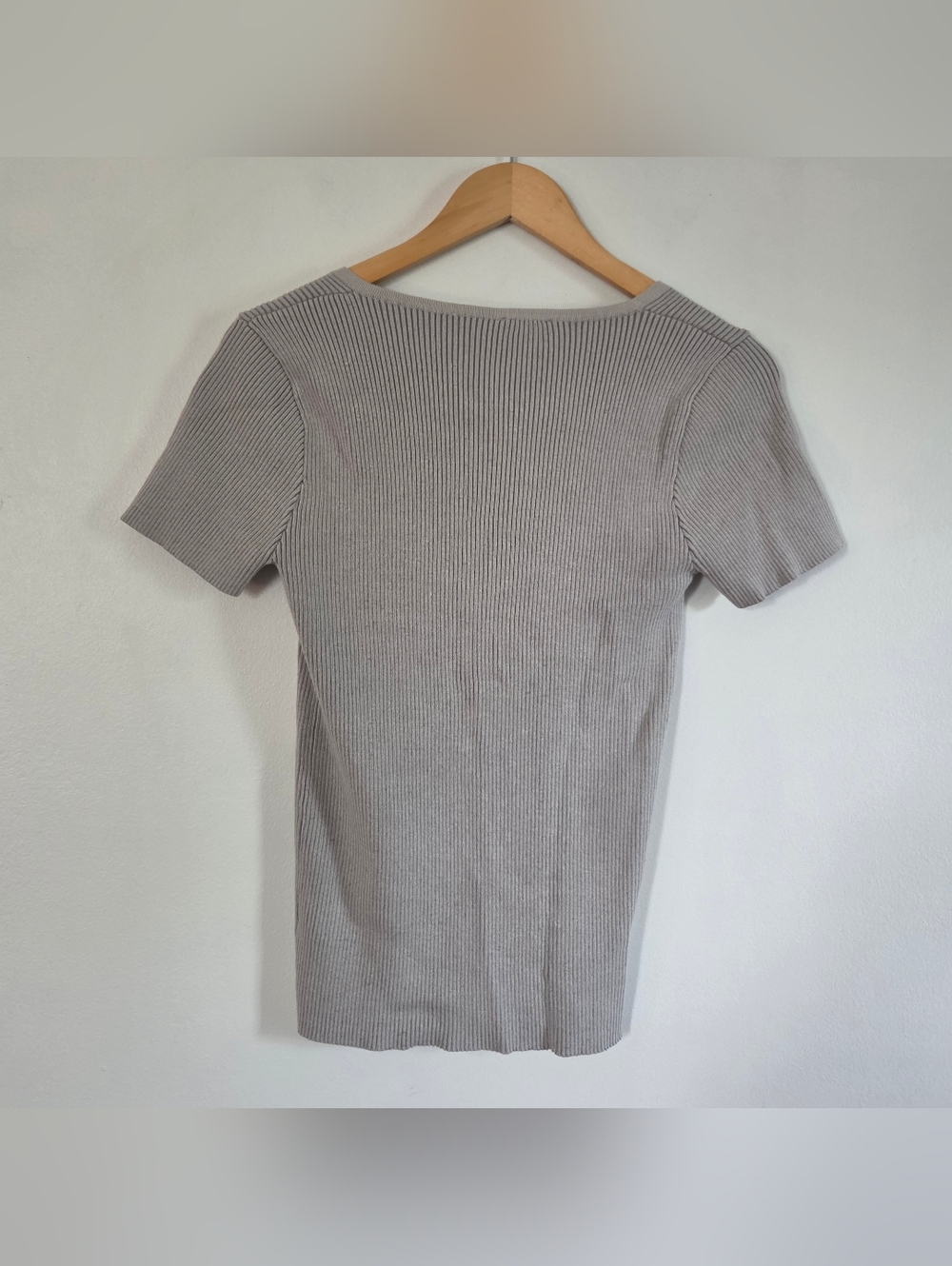 New Ribbed Bodycon Tee - Picture 3 of 4